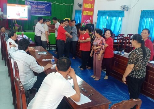 Tập huấn sơ cấp cứu cho tình nguyện viên Chữ thập đỏ  huyện Bình Đại