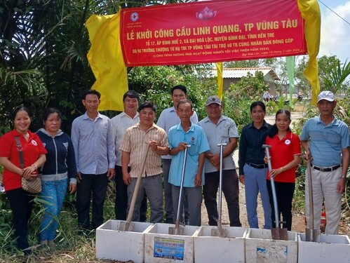 Huyện Hội Bình Đại tổ chức Lễ khởi công xây dựng cầu giao thông nông thôn xã Phú Long và Đại Hòa Lộc