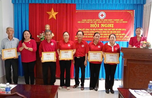 Huyện Hội Mỏ Cày Nam tổ chức sơ kết giữa nhiệm kỳ 2021 - 2026