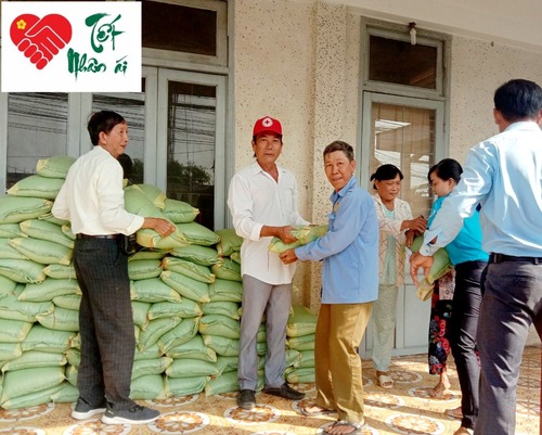 Hội Chữ thập đỏ huyện Ba Tri tích cực thực hiện phong trào  “Tết Nhân ái” năm 2023 vượt chỉ tiêu tỉnh Hội giao