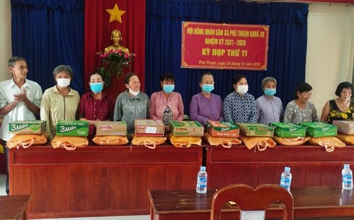 Xã Phú Thuận, huyện Bình Đại tổ chức hoạt động Tết Nhân ái 2024