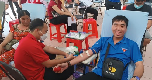 Hội Chữ thập đỏ thành phố Bến Tre tổ chức hiến máu tình nguyện hưởng ứng Chiến dịch “Lễ hội Xuân hồng” năm 2023
