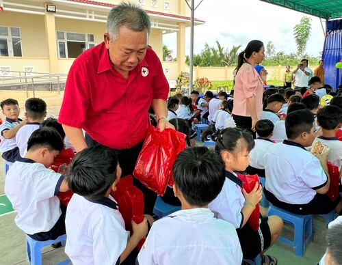 Nhiều hoạt động hưởng ứng “Tháng hành động vì nạn nhân chất độc da cam” tại huyện Bình Đại