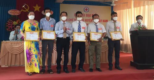 Hội Chữ thập đỏ huyện Mỏ Cày Nam tổ chức thành công Đại hội Đại biểu  Hội Chữ thập đỏ lần thứ III nhiệm kỳ 2021-2026