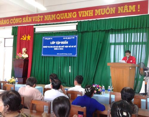 Hội Chữ thập đỏ tỉnh phối hợp với Trường Chính trị tỉnh tổ chức tập huấn thứ I  cho cán bộ các cấp Hội năm 2014