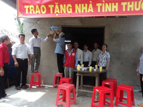 Câu lạc bộ Nhân ái tặng nhà tình thương tại xã An Điền, huyện Thạnh Phú