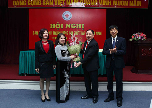 Đ.c Nguyễn Thị Xuân Thu được bầu giữ chức chủ tịch hội Chữ thập đỏ Việt Nam NK 2012 - 2017