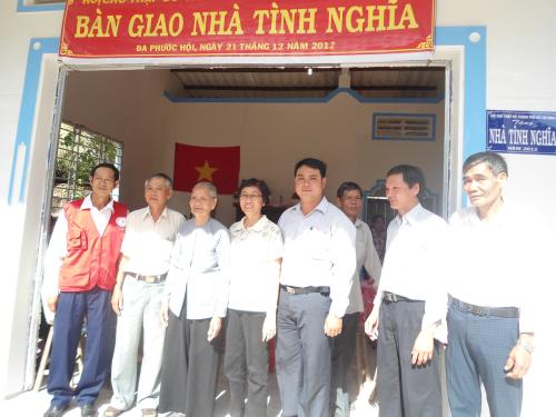 Hội Chữ thập đỏ TP. Hồ Chí Minh bàn giao nhà tình nghĩa tại xã Đa Phước Hội (Mò Cày Nam)