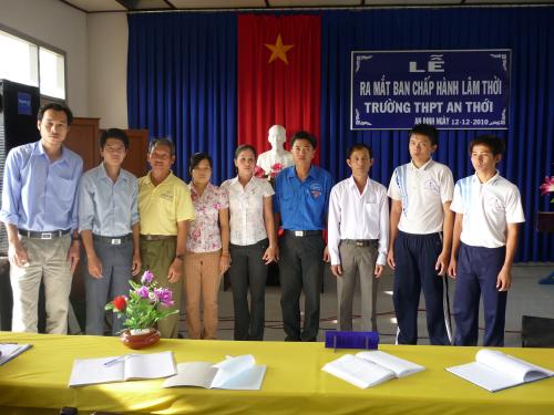 Thành lập Hội Chữ thập đỏ Trường PTTH An Thới, huyện Mỏ Cày Nam