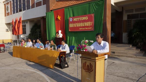 Văn phòng BCĐ HMTN tỉnh phối hợp với Ban Chỉ đạo HMTN huyện Thạnh Phú tổ chức Mit-tinh hưởng ứng ngày Toàn dân hiến máu tình nguyện  7-4