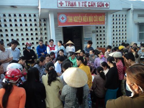 Huyện Mỏ Cày Nam hưởng ứng Lễ hội xuân hồng năm 2014