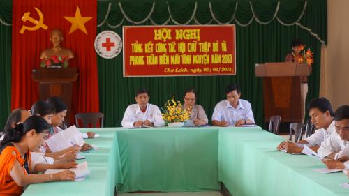 Hội Chữ thập đỏ huyện Chợ Lách tổng kết công tác Hội và công tác vận động HMTN năm 2013