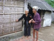 Hà Tĩnh: Đôi vợ chồng già cần giúp đỡ 